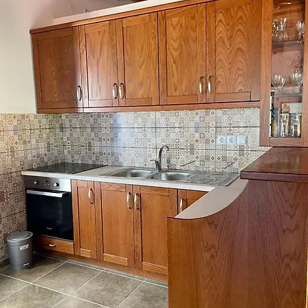 Politeika Traditional House *