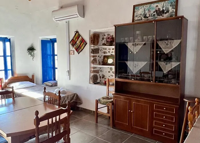 Politeika Traditional House *